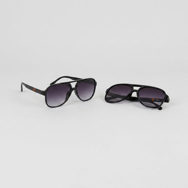 Sunglasses with colour gradient