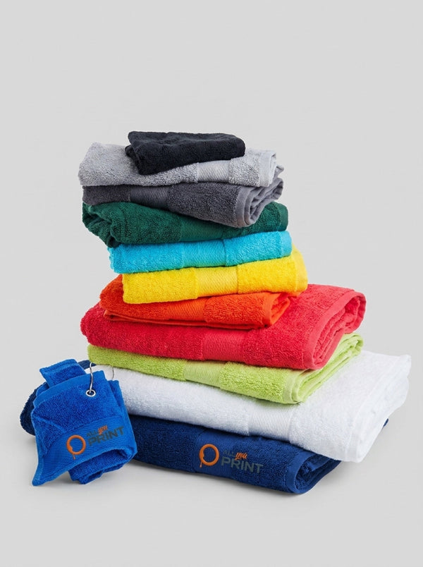 Towels with embroiderable border